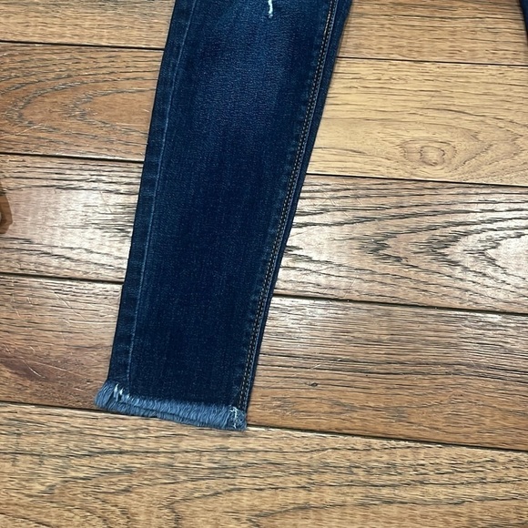 Just Black Distressed Dark Wash Jeans Raw Hem - Picture 8 of 10